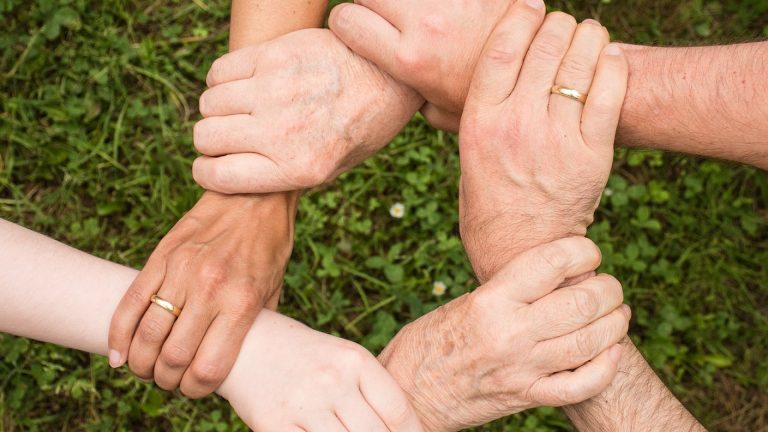 Quel accompagnement administratif humain pour les personnes éprouvées ?