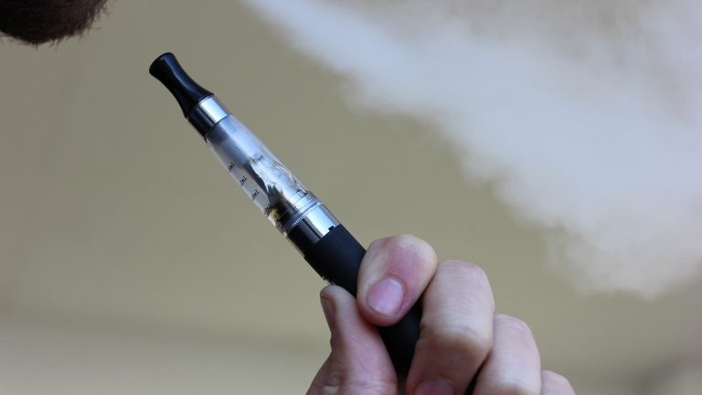 Pourquoi passer à la vape pour arrêter de fumer ?