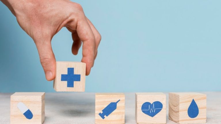 Mutuelle individuelle ou collective : que choisir pour sa couverture santé ?